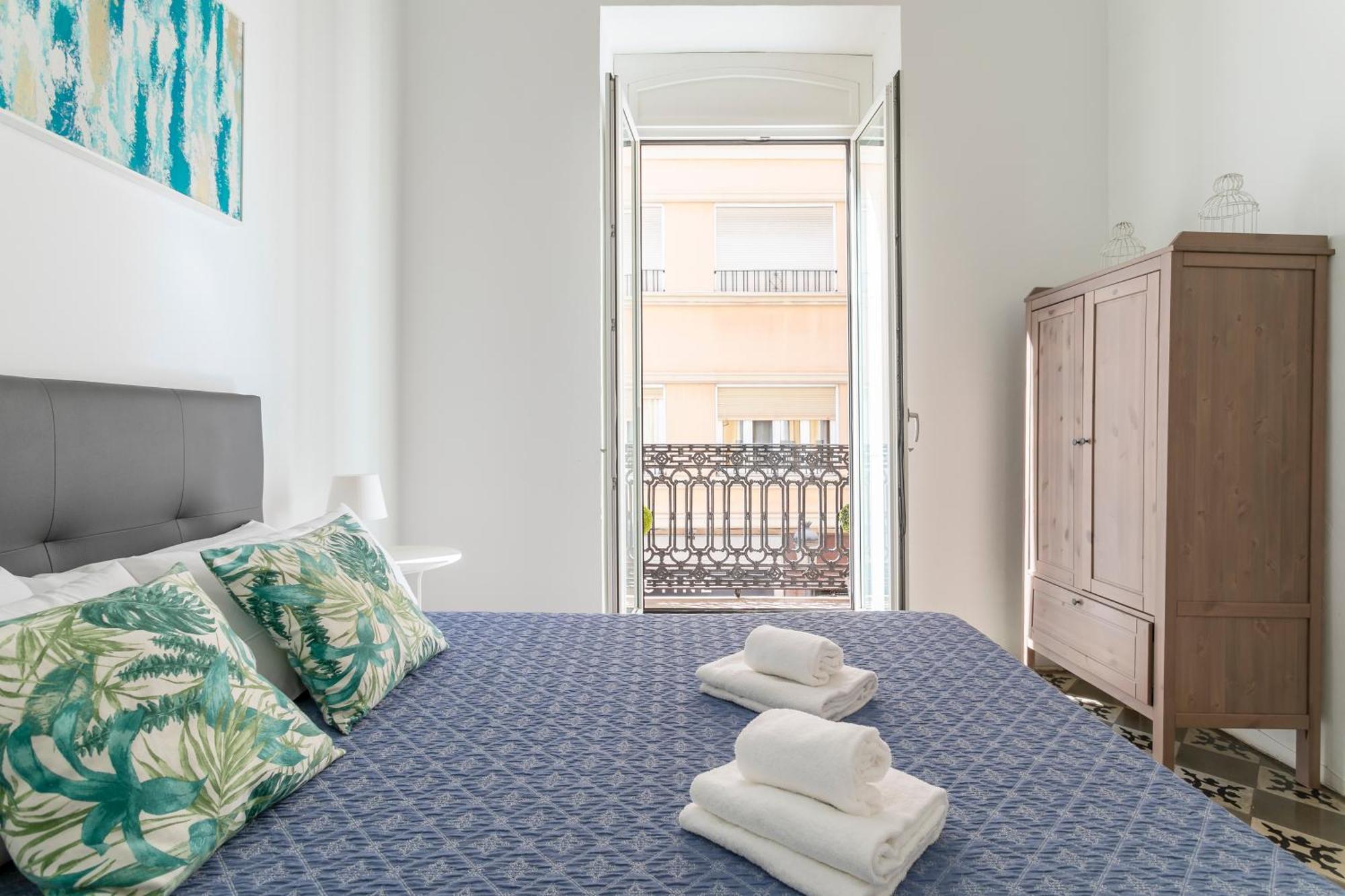 Apartamentos Teatro Αλικάντε Εξωτερικό φωτογραφία
